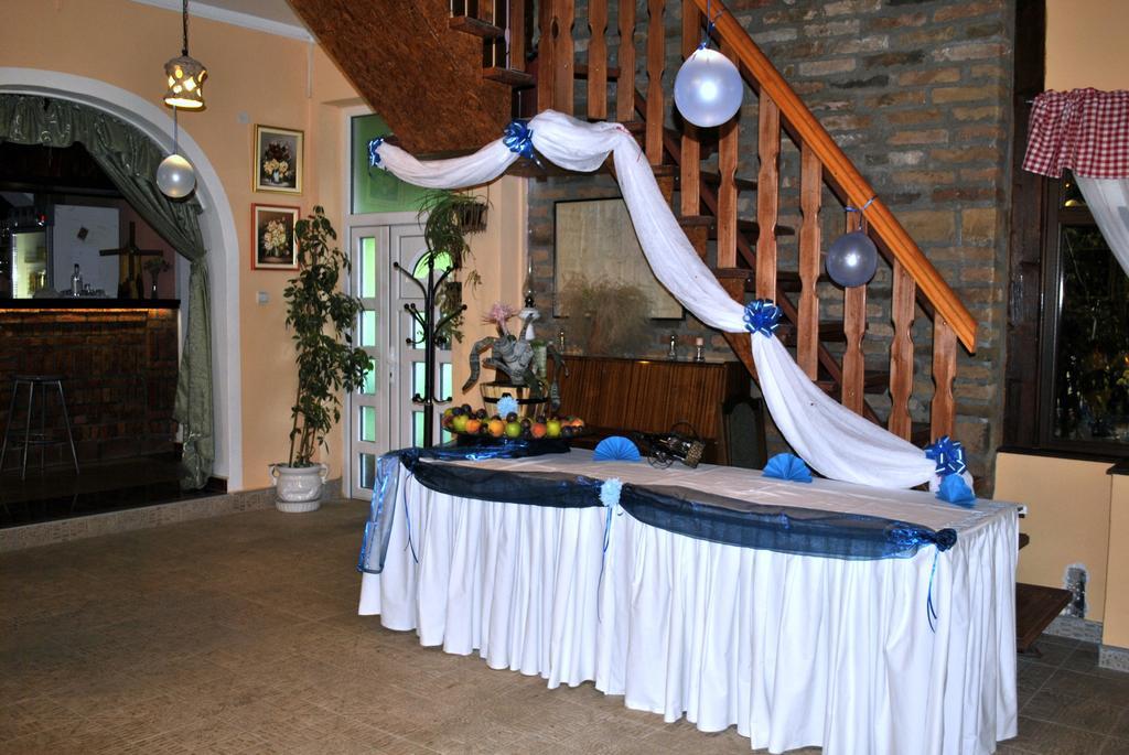 Hotel Eco Rural Tourism Association Skorenovac Extérieur photo
